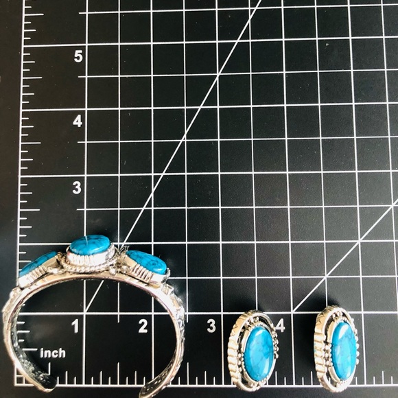 Vintage Ornate ART Turquoise Bracelet Earrings Set - Picture 4 of 16